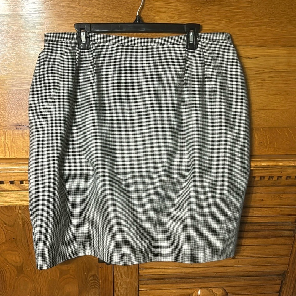 Villager Liz Claiborne Houndstooth Pencil Skirt Black White Plus Size 18W Preppy